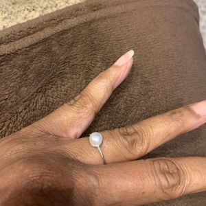 Sterling Silver and Pearl ring.